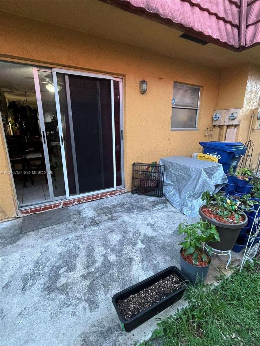 5305 NW 27th St # 6C, Lauderhill FL 33313 photo 2