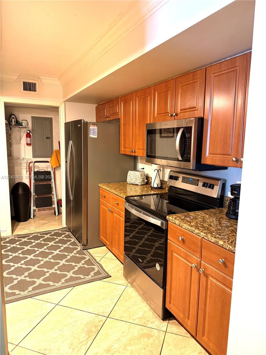 6917 Collins Ave # 506, Miami Beach FL 33141 photo 3