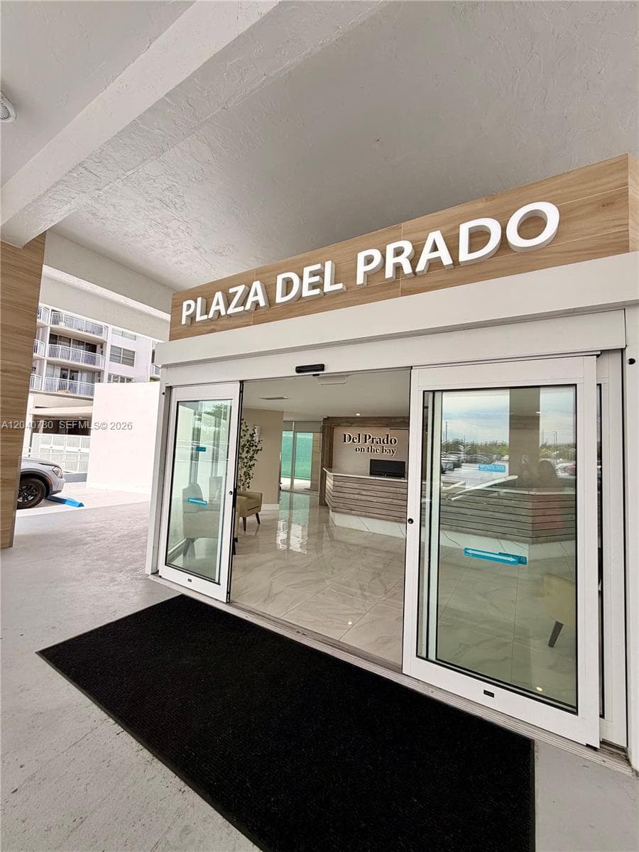 18051 Biscayne Blvd # 1905, Aventura FL 33160 photo 4