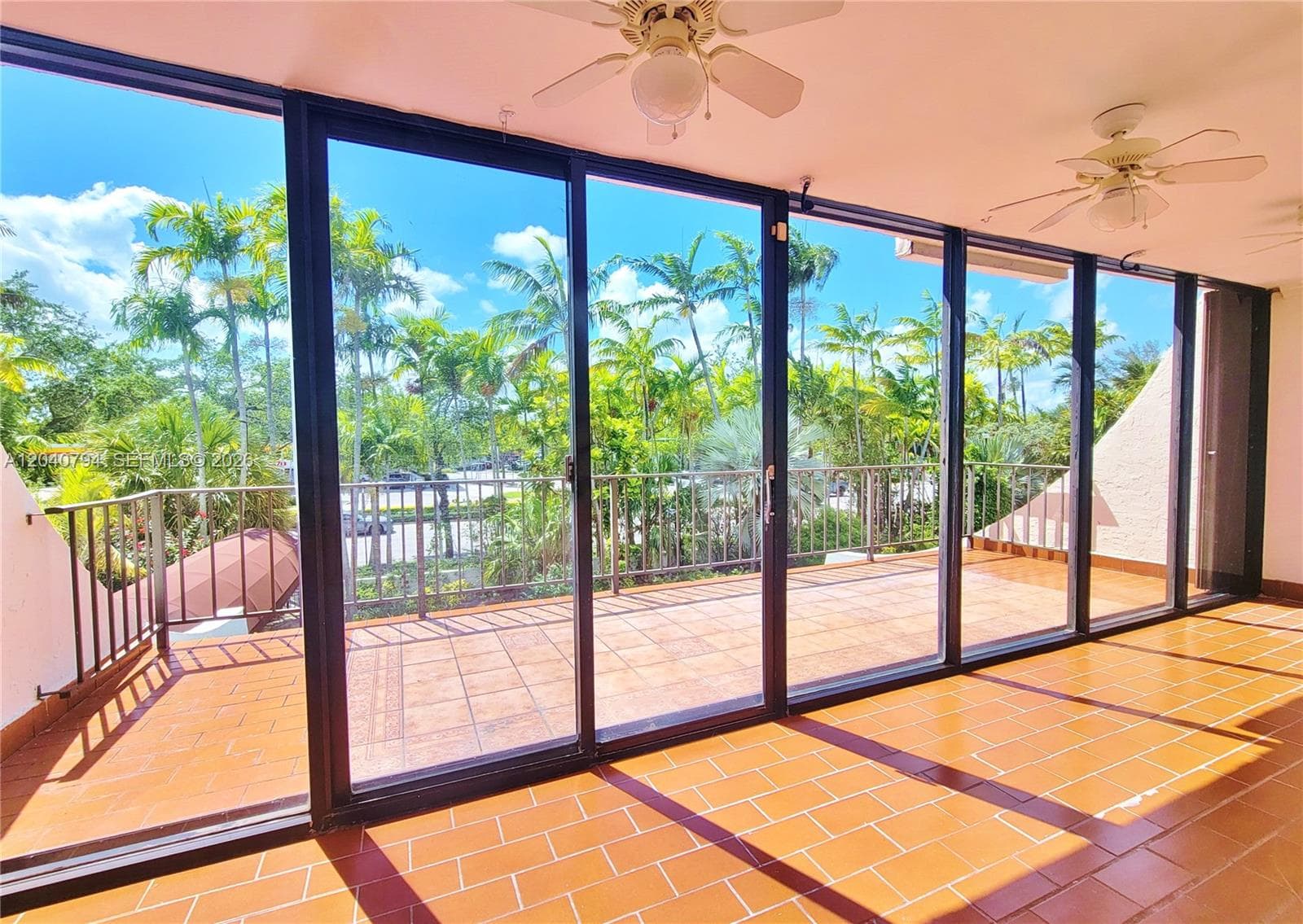 77 Crandon Blvd # 2B, Key Biscayne FL 33149 photo 2