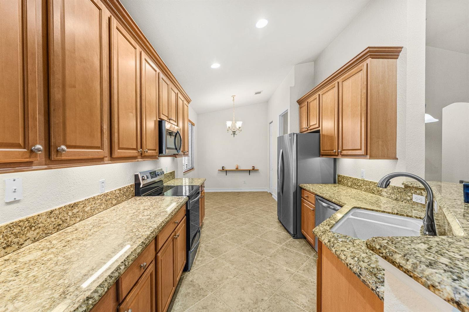 6223 Dorchester Way, Vero Beach FL 32966 photo 4