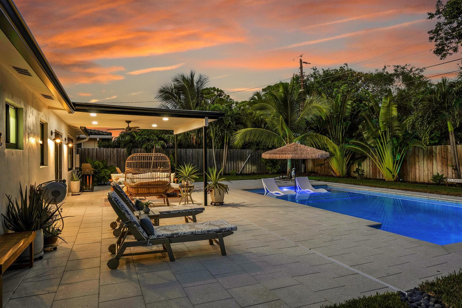 300 SE 8th Avenue, Deerfield Beach FL 33441 photo 2