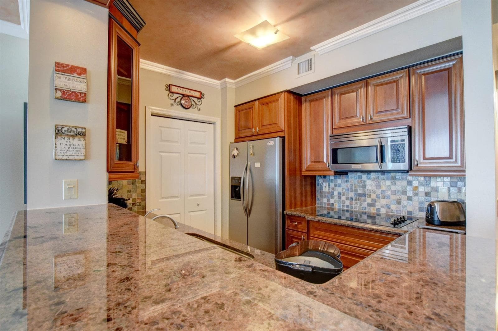 780 S Sapodilla Avenue # 401, West Palm Beach FL 33401 photo 3