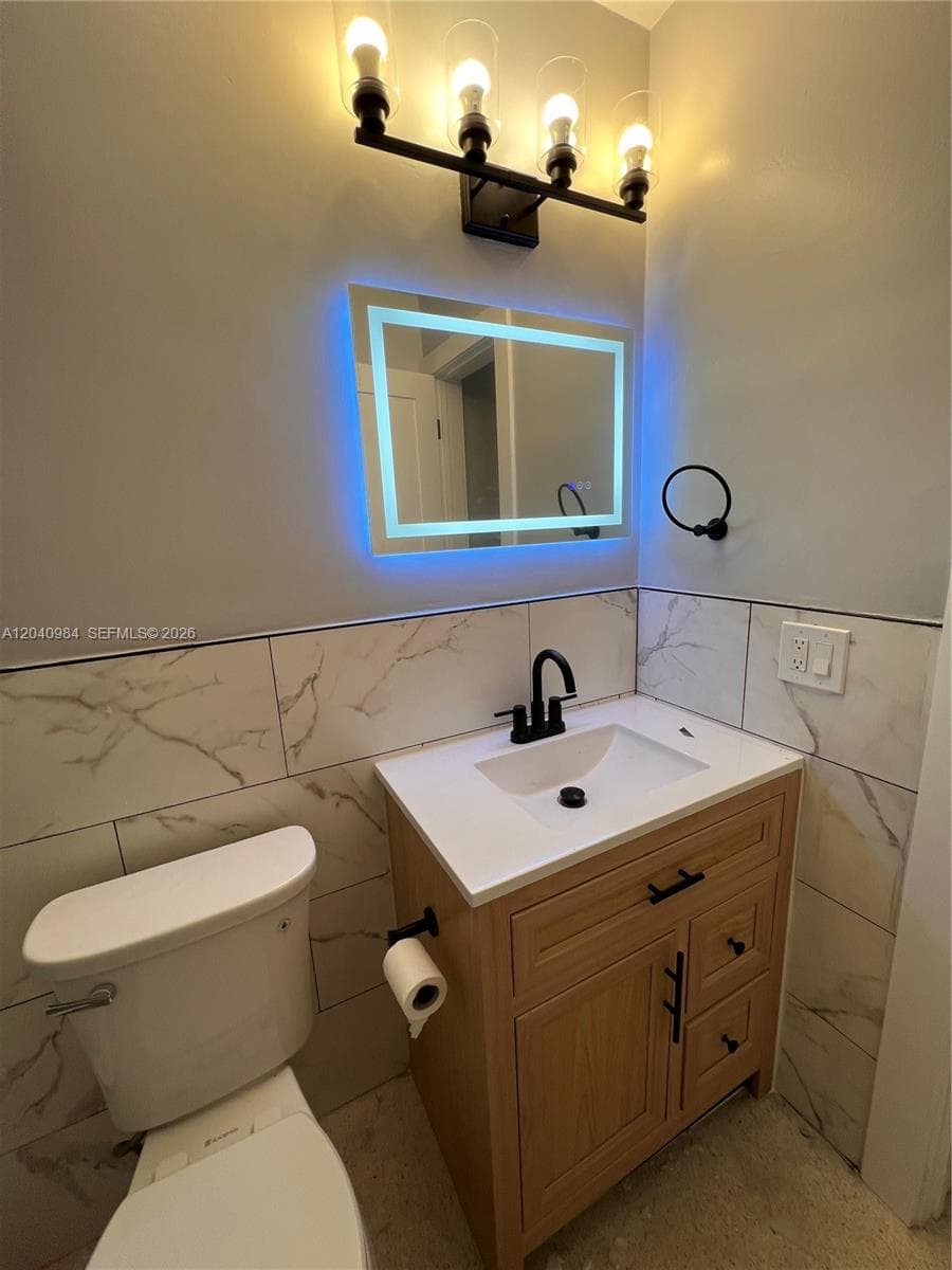 1140 NE 24th Ave # 1, Pompano Beach FL 33062 photo 3