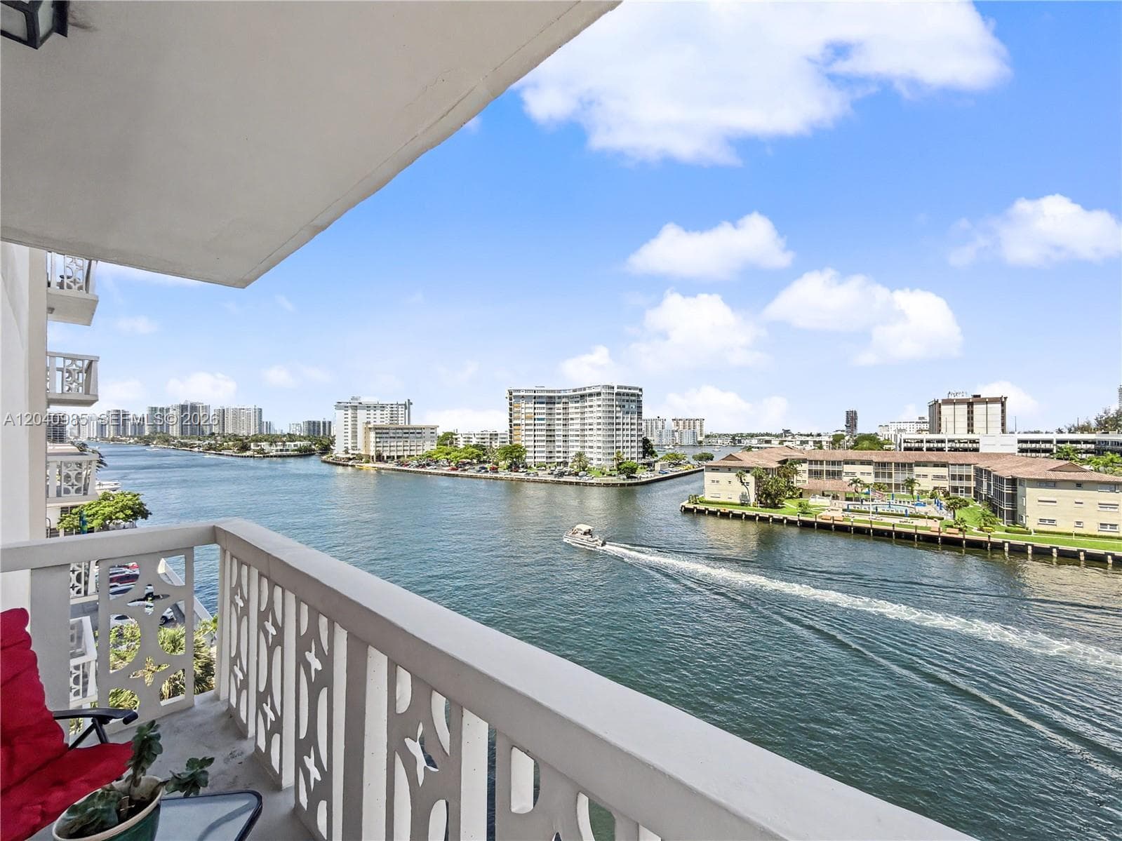 1817 S Ocean Dr # 620, Hallandale Beach FL 33009 photo 2