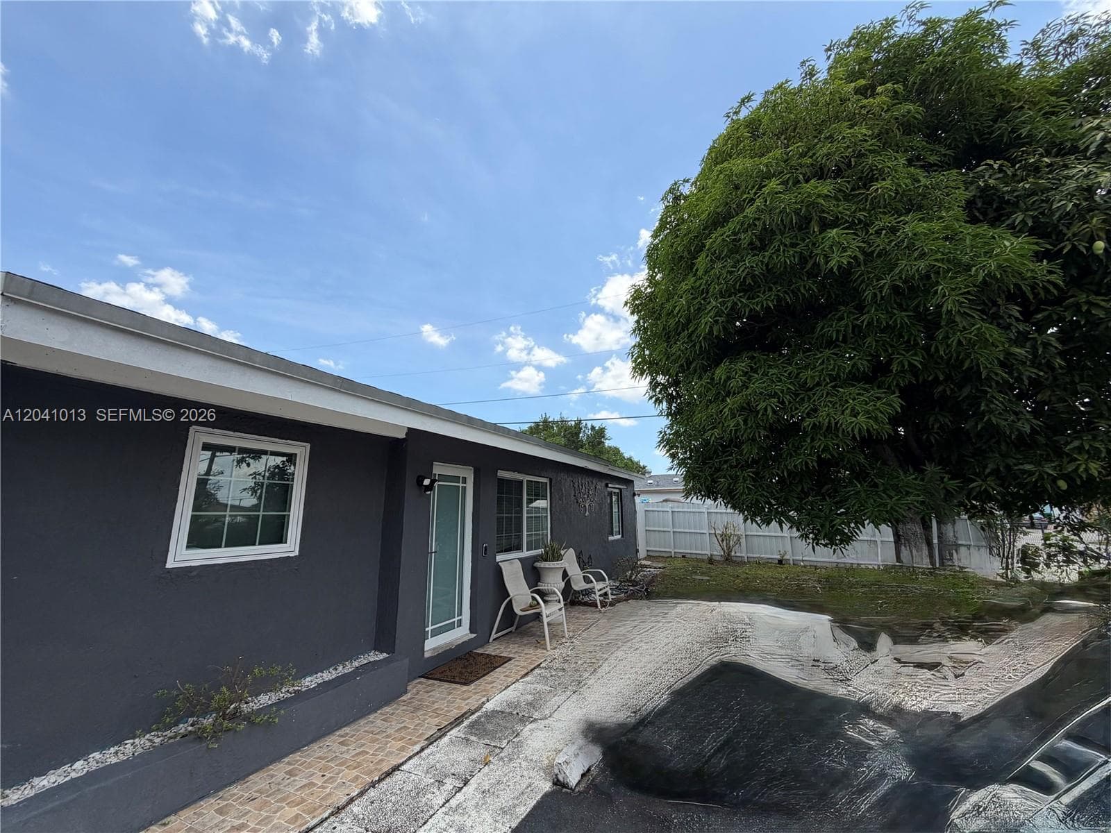 2300 SW 43rd Ave, Fort Lauderdale FL 33317 photo 3