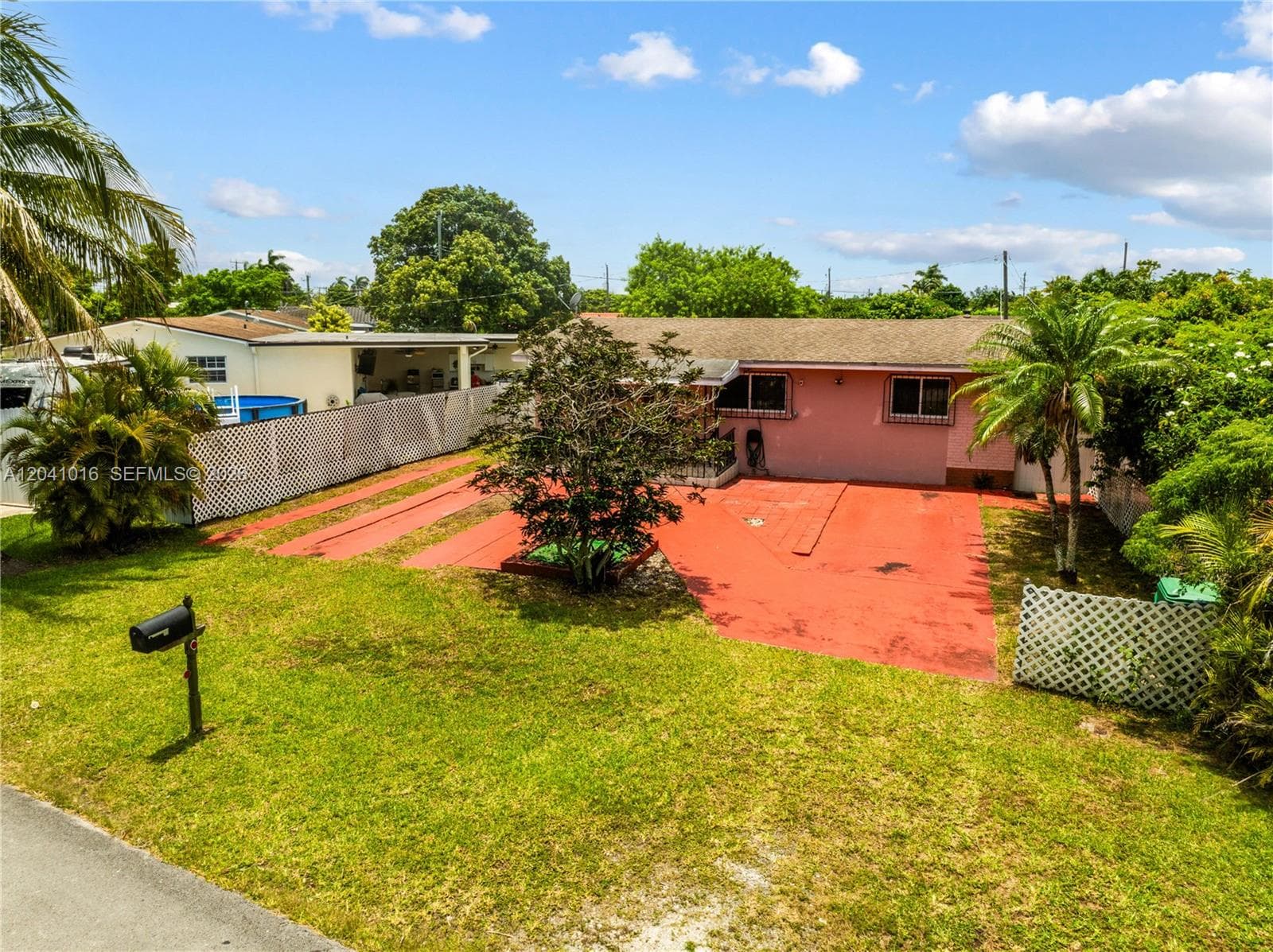 11941 SW 4th St, Miami FL 33184 photo 3