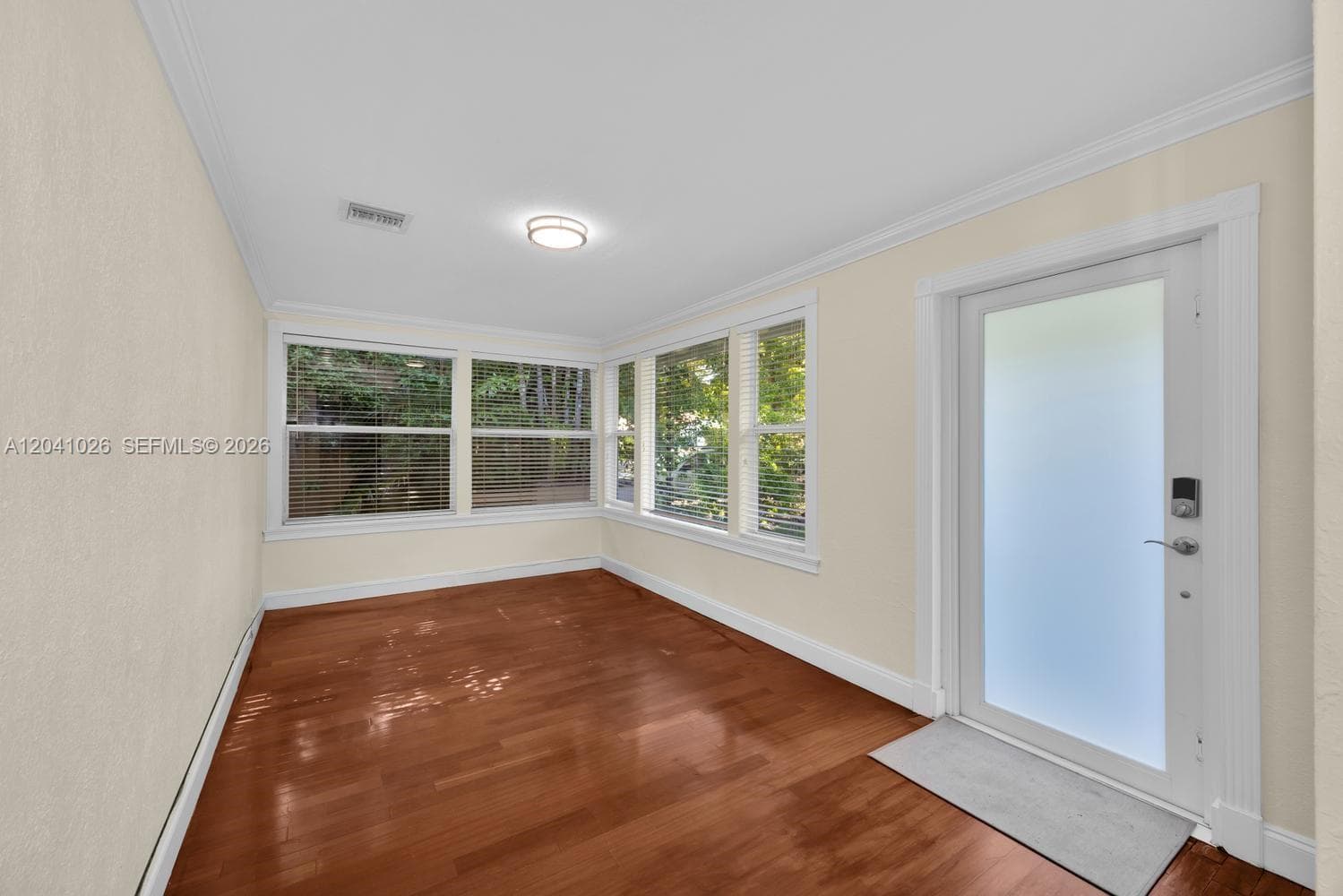 829 Medina Ave, Coral Gables FL 33134 photo 2