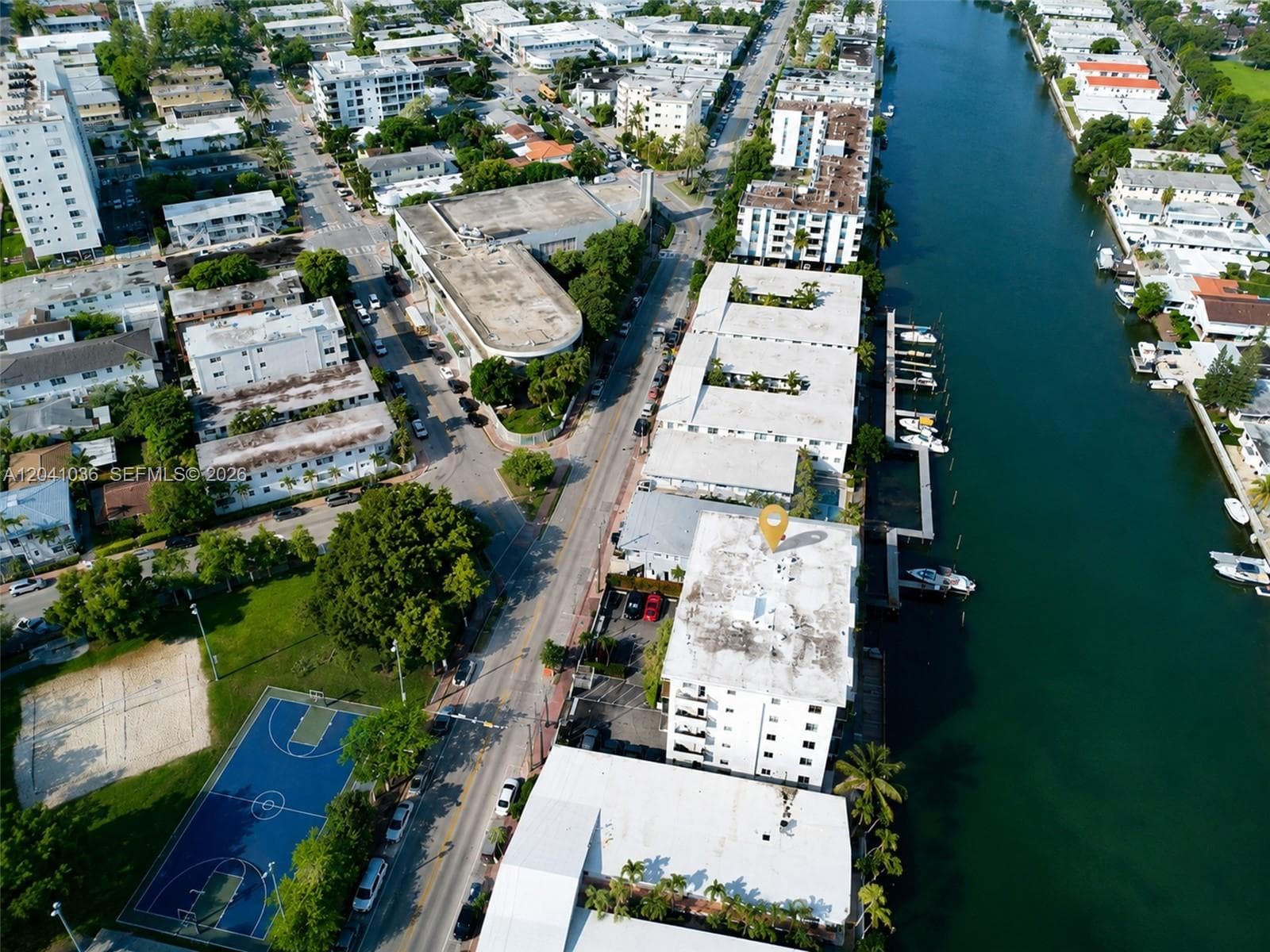 8024 Tatum Waterway Dr # 2B, Miami Beach FL 33141 photo 4