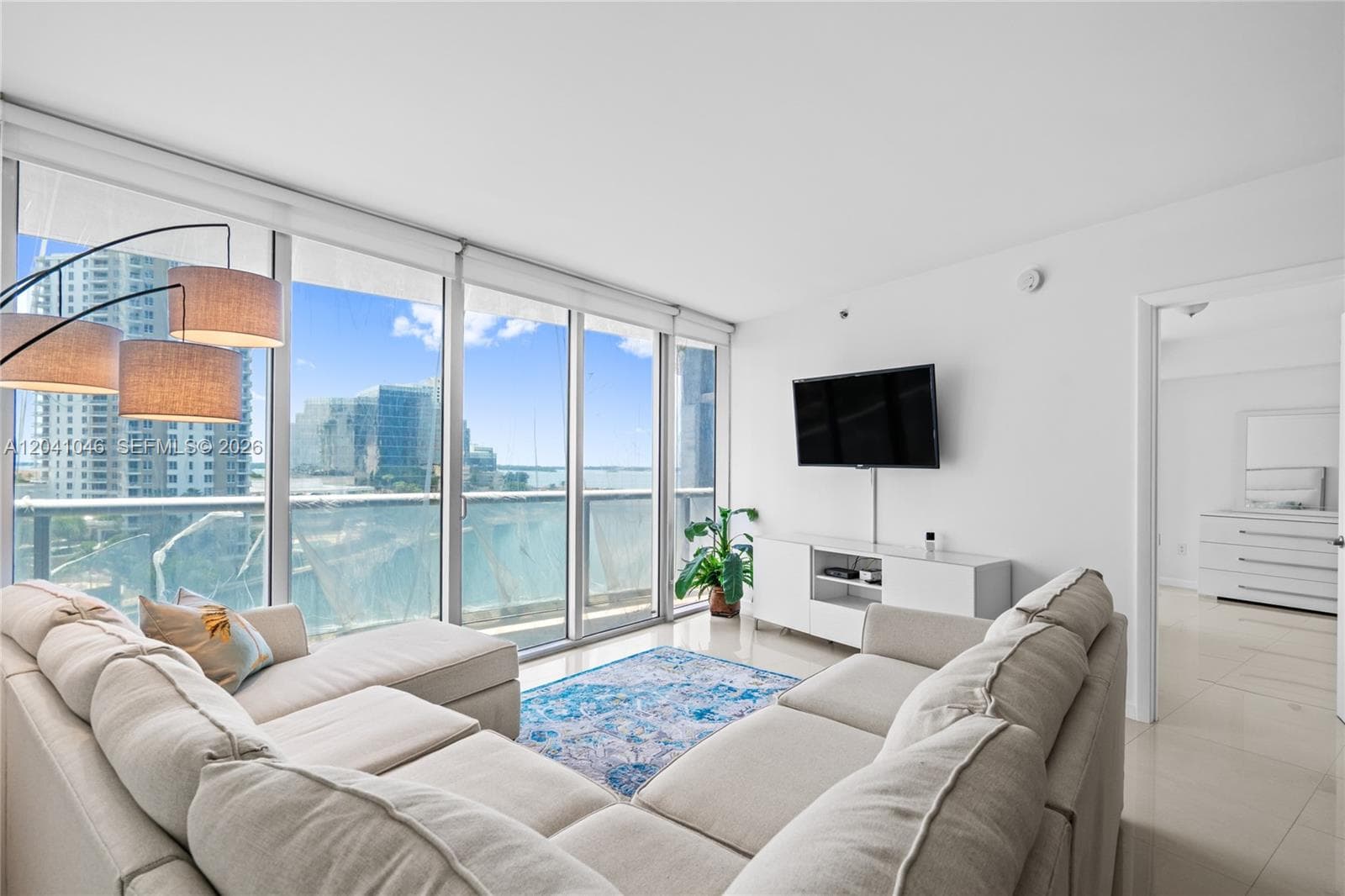 495 Brickell Ave, Miami FL 33131 photo 5