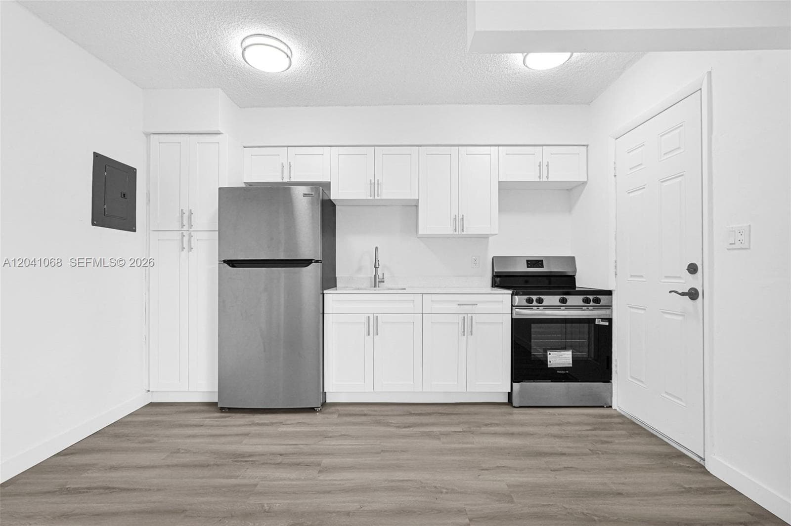 13210 Memorial Hwy # 205, North Miami FL 33161 photo 5