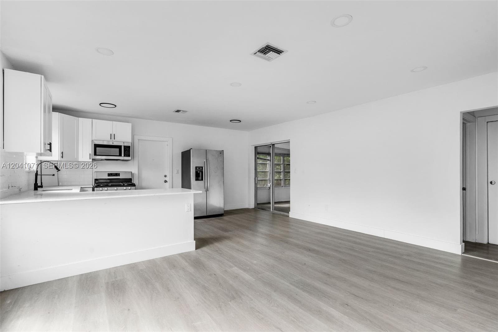 6831 Greene St # 6831, Hollywood FL 33024 photo 4