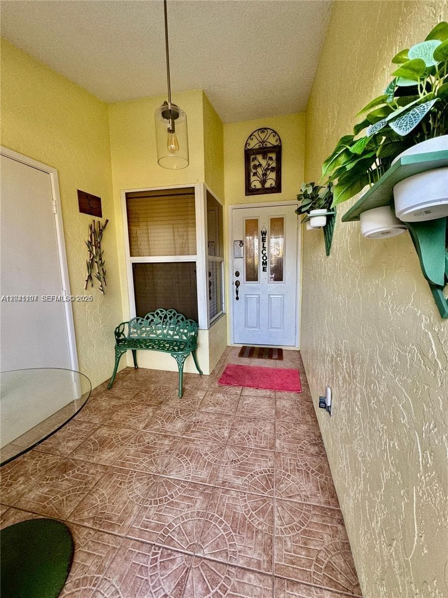 11078 SE Sea Pines Cir, Hobe Sound FL 33455 photo 2