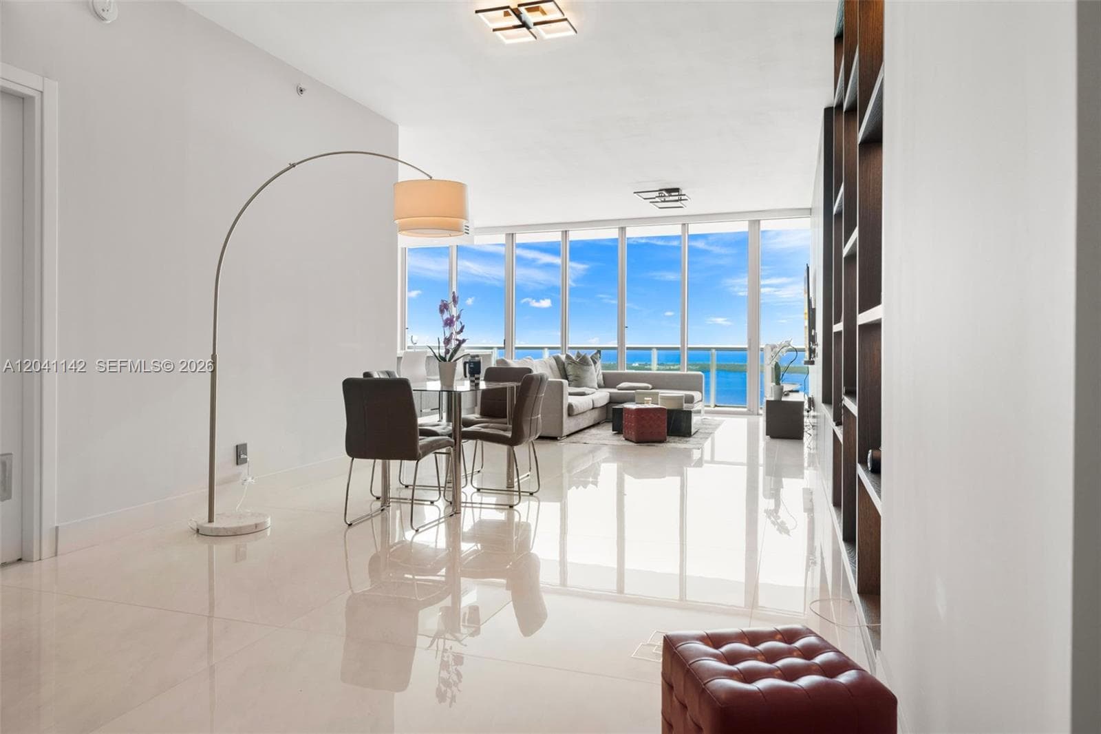 888 Biscayne Blvd # 5404, Miami FL 33132 photo 2