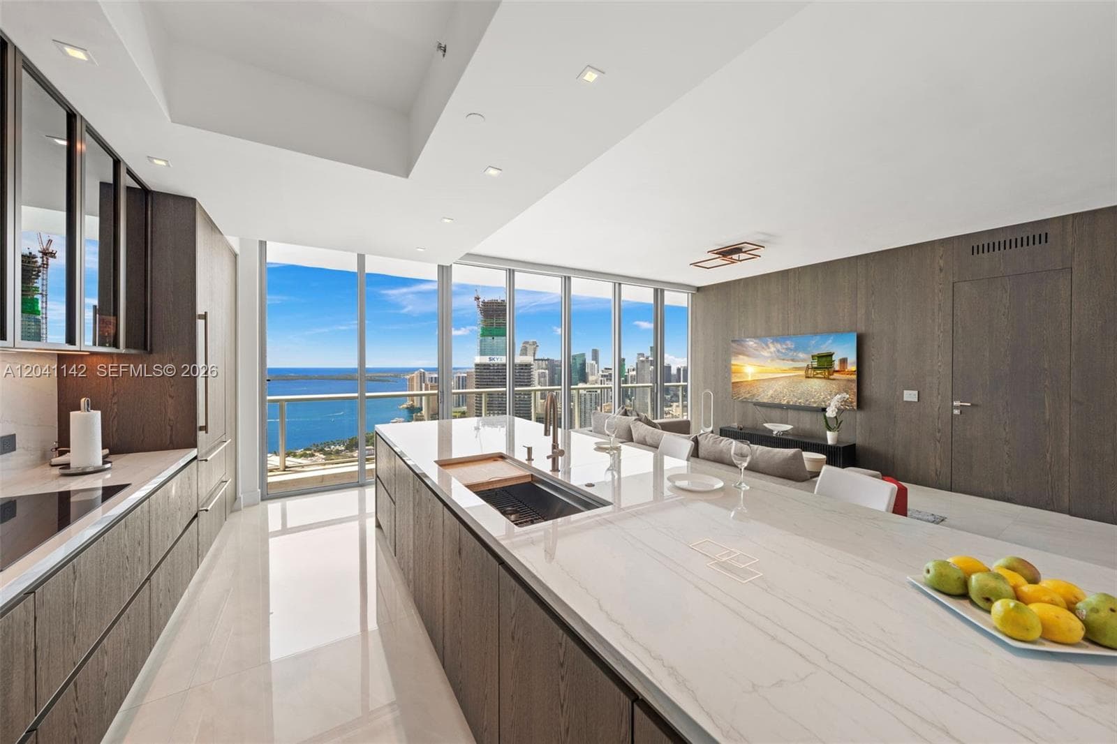 888 Biscayne Blvd # 5404, Miami FL 33132 photo 4
