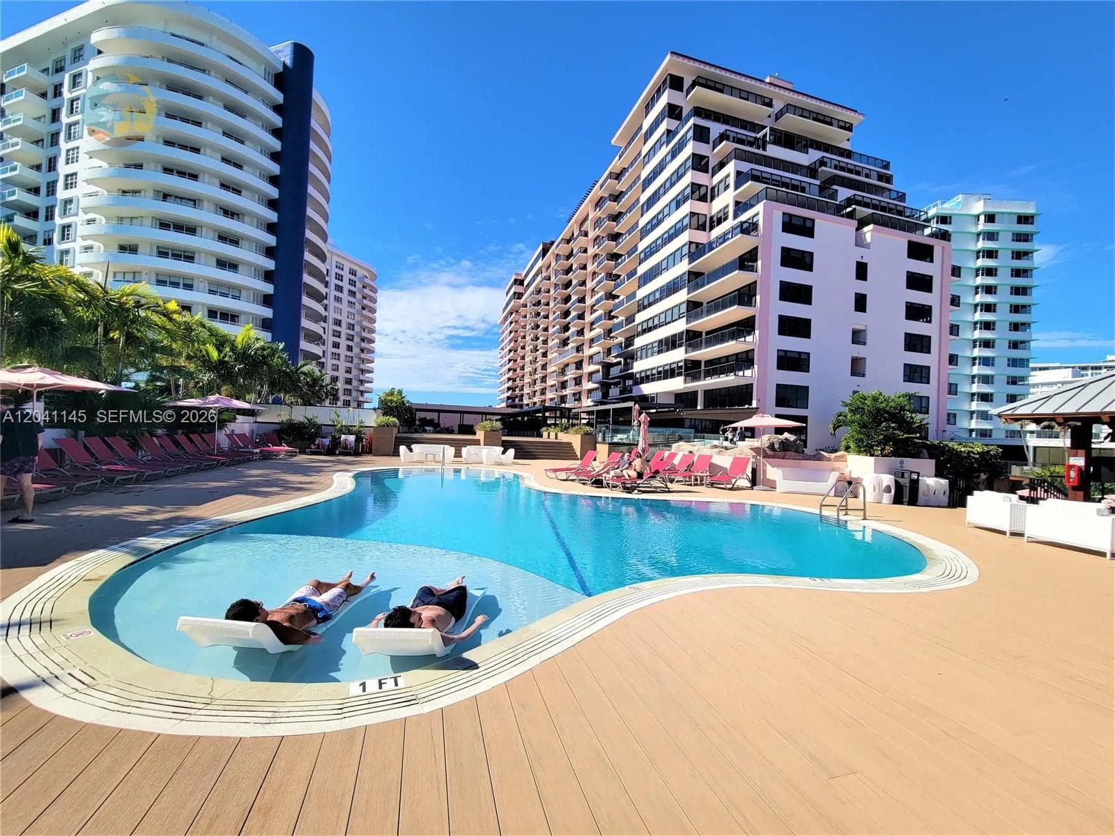 5225 Collins Ave # 914, Miami Beach FL 33140 photo 3