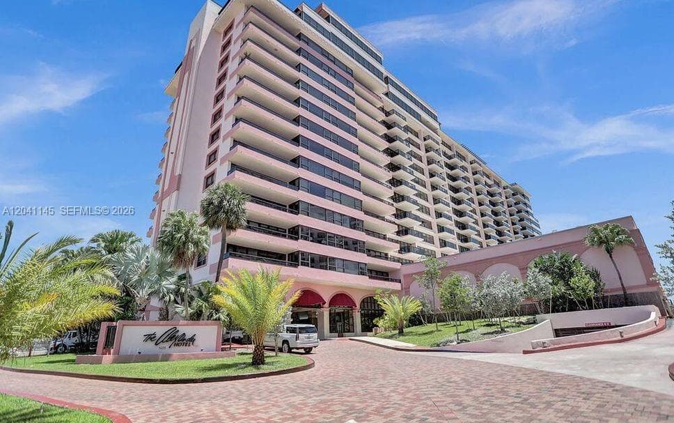 5225 Collins Ave # 914, Miami Beach FL 33140 photo 4