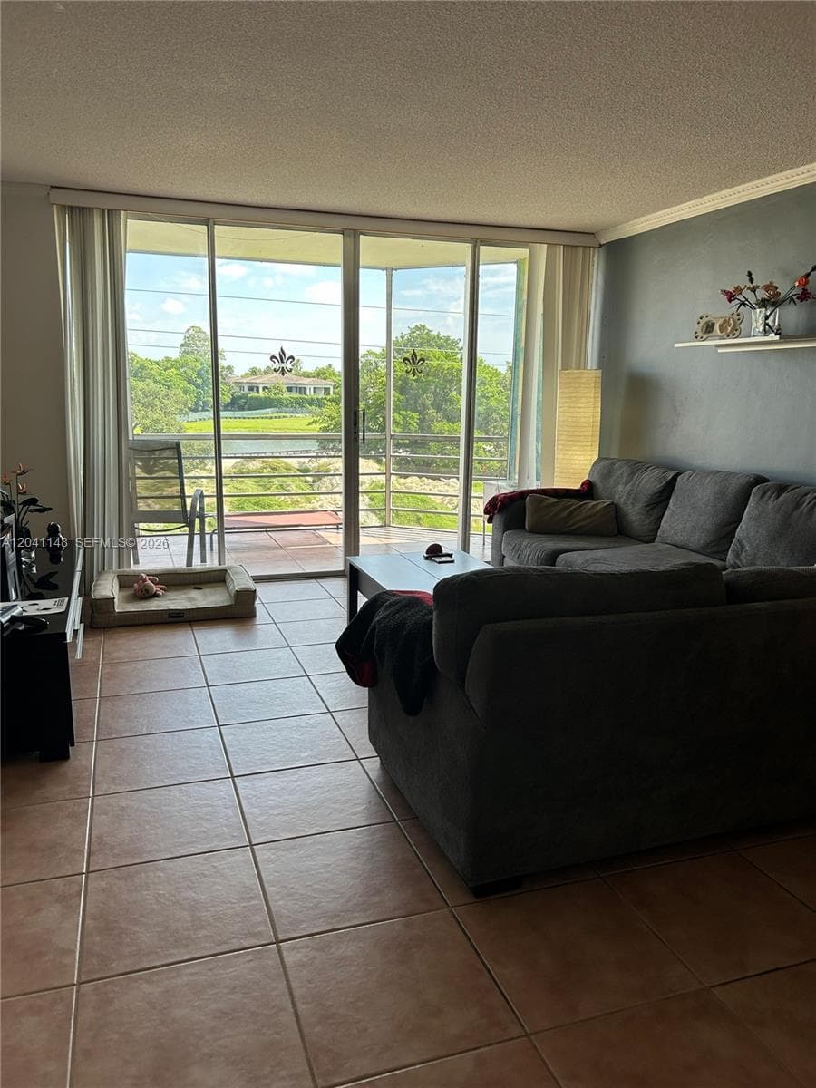 1501 NE 191st St # C401, Miami FL 33179 photo 4
