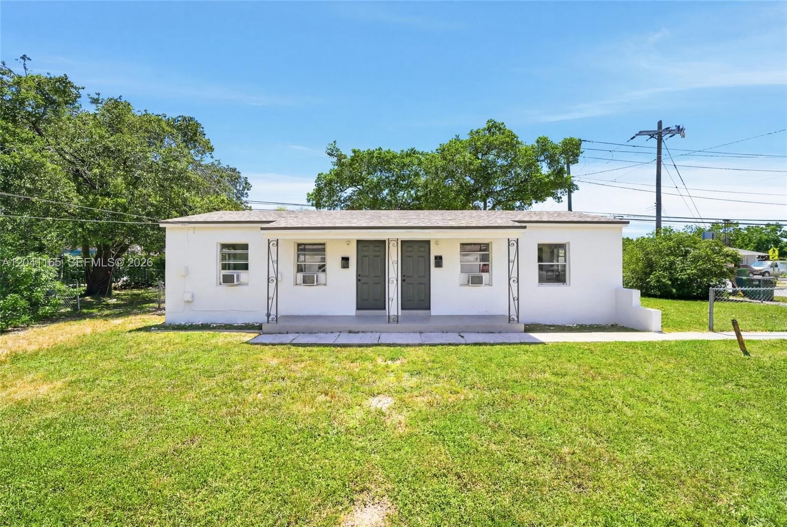 1992 NW 56th St, Miami FL 33142 photo 3