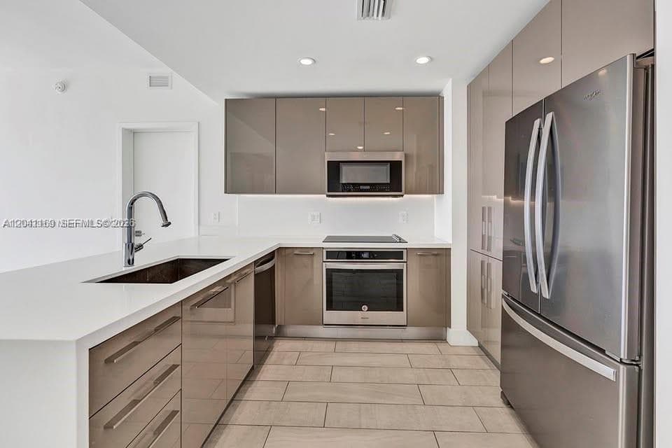 2000 S Metropica Way # 907, Sunrise FL 33323 photo 2