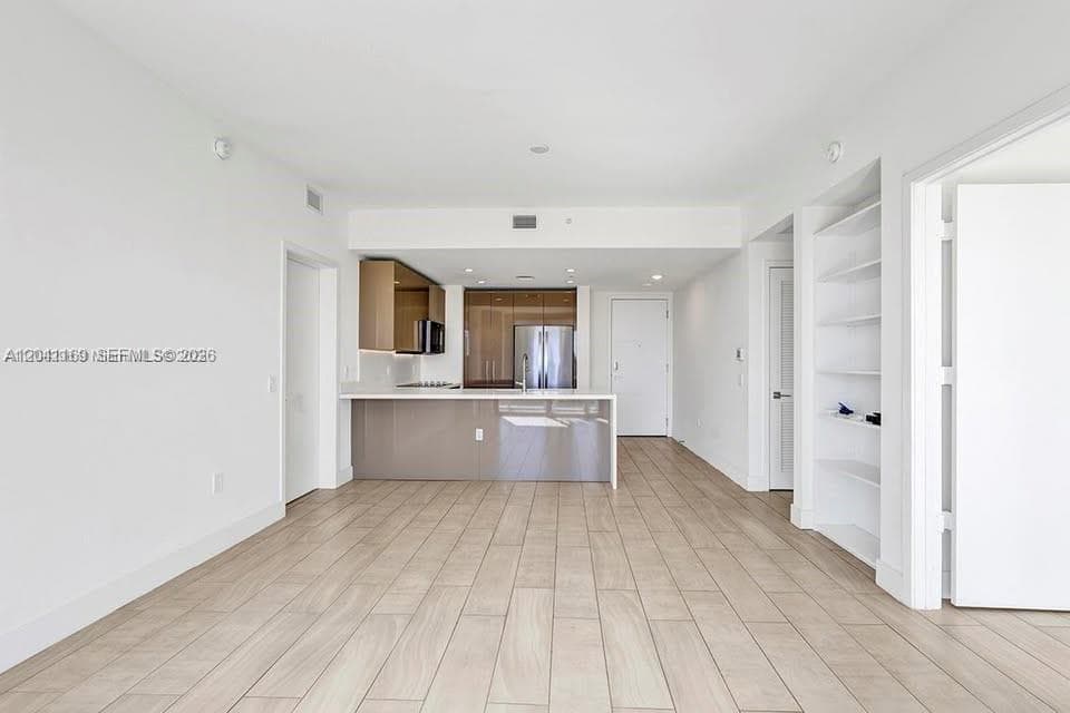 2000 S Metropica Way # 907, Sunrise FL 33323 photo 3