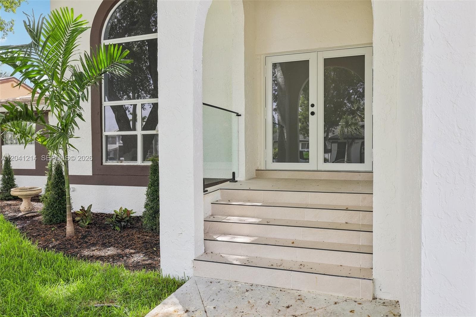 15010 E Falcons Lea Dr, Davie FL 33331 photo 3