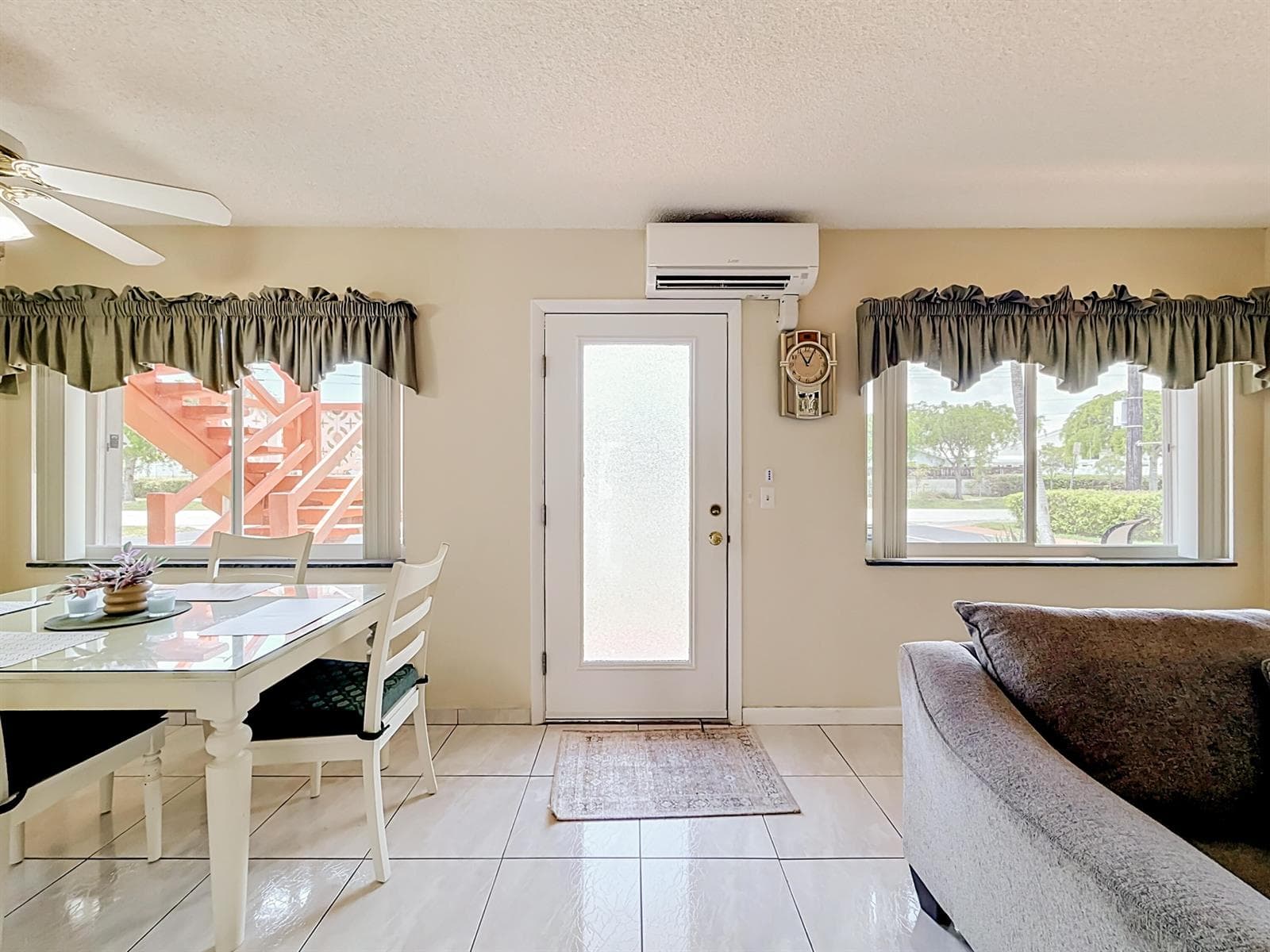 1050 SW 11th Street # L2, Hallandale Beach FL 33009 photo 4