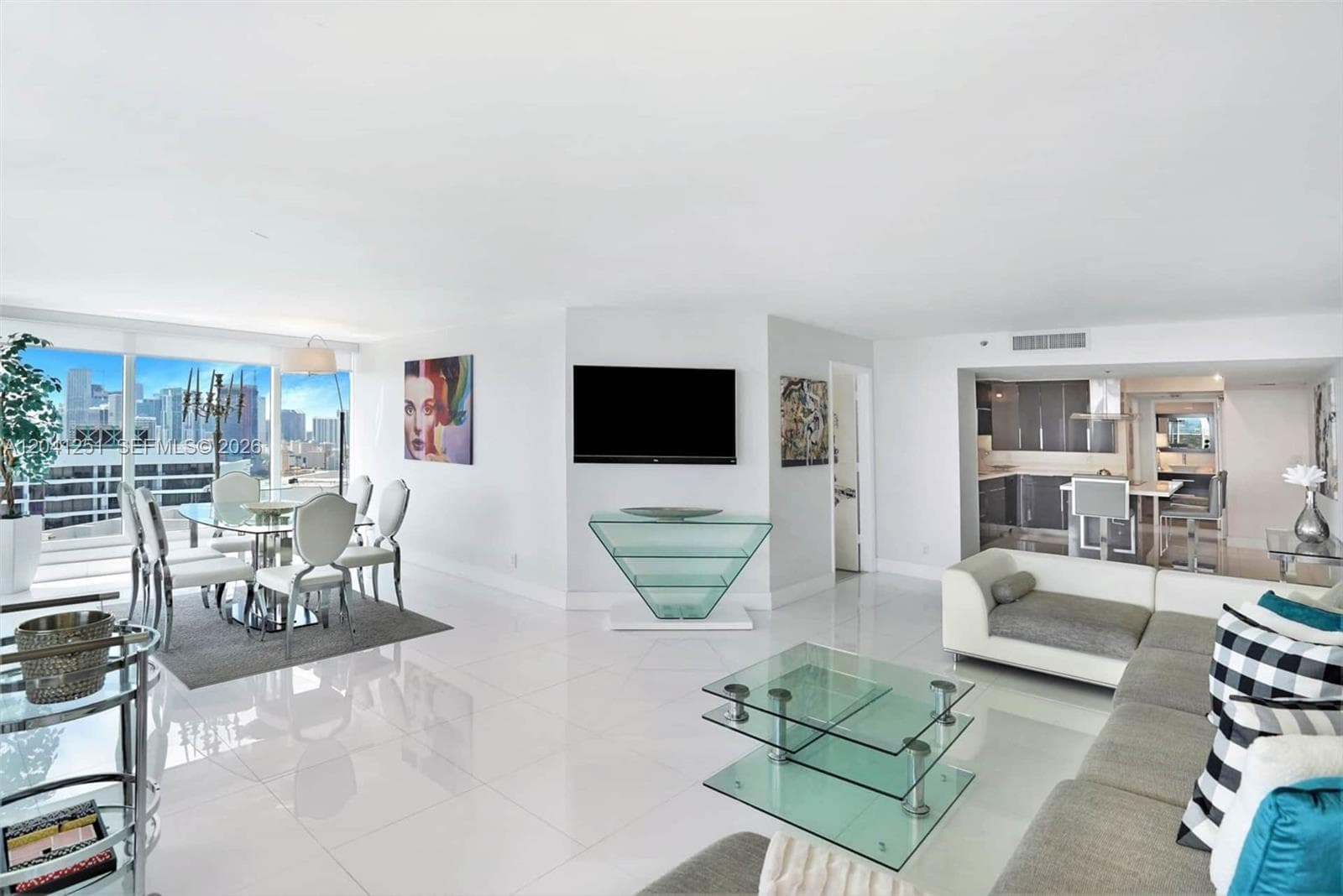 1717 N Bayshore Dr # D-3931, Miami FL 33132 photo 4