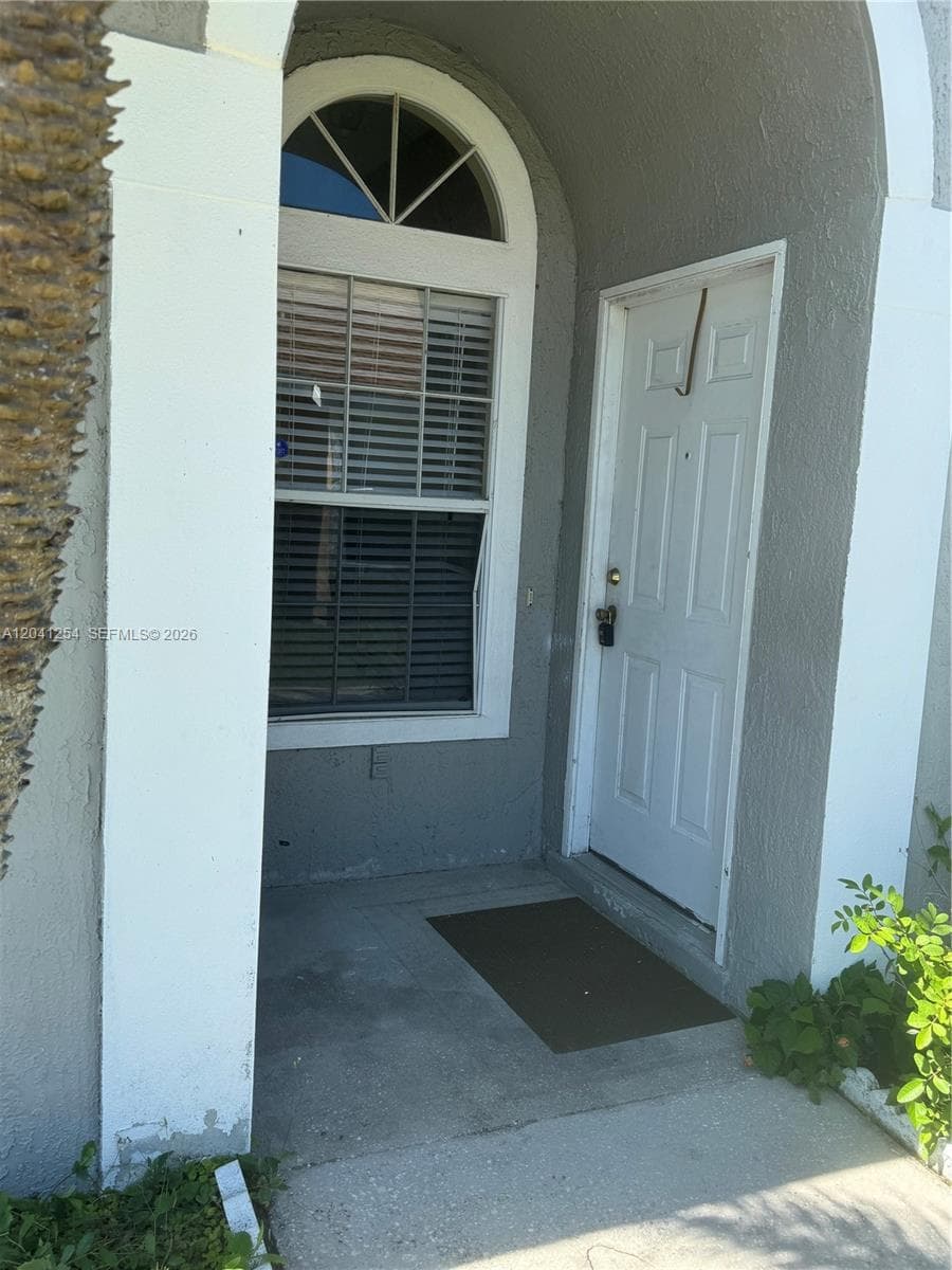 2399 Harbor Town Drive, Other City - In The State Of Florida FL 34744 photo 4