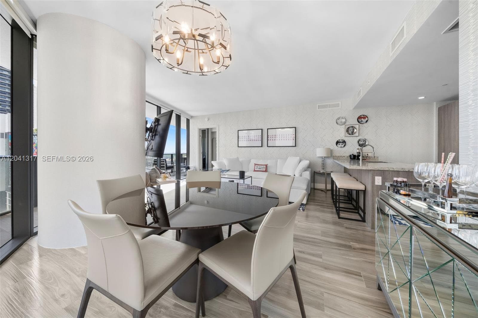 801 S Miami Ave # 1604, Miami FL 33130 photo 4