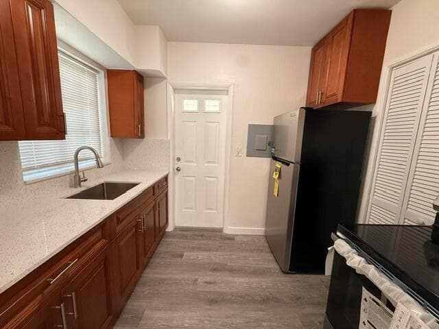 2802 SW 36th Avenue, Miami FL 33133 photo 2