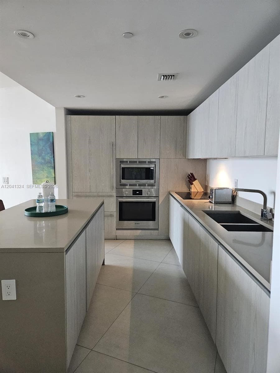 4111 S Ocean Dr # 1204, Hollywood FL 33019 photo 4