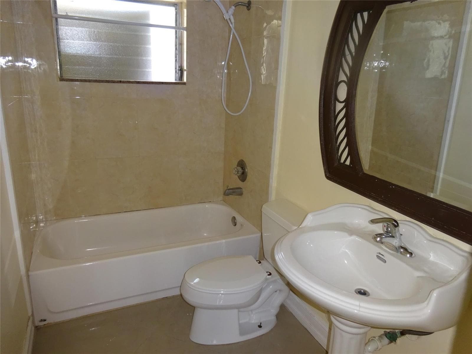 740 E Evanston Circle E, Fort Lauderdale FL 33312 photo 3
