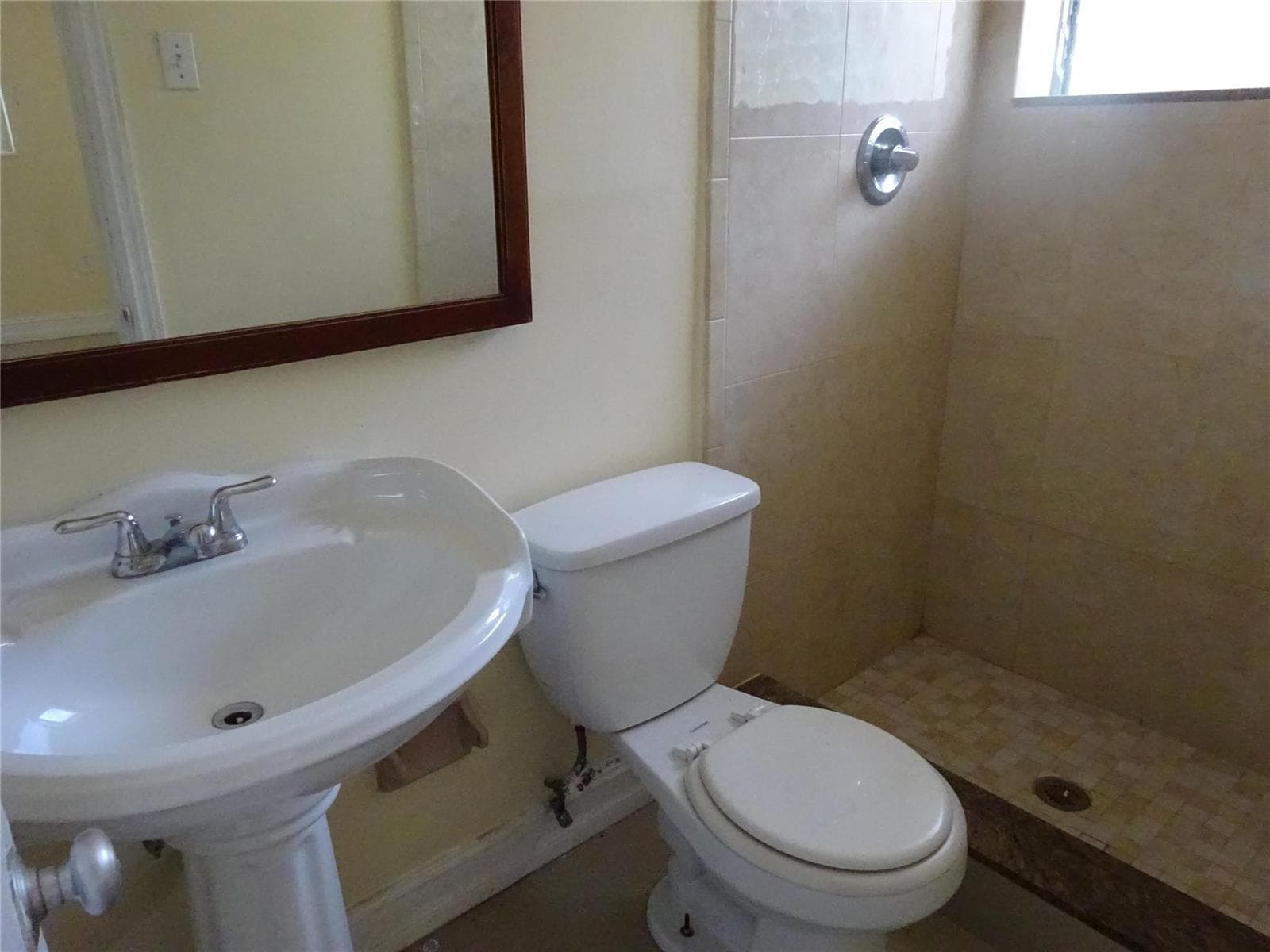 740 E Evanston Circle E, Fort Lauderdale FL 33312 photo 4