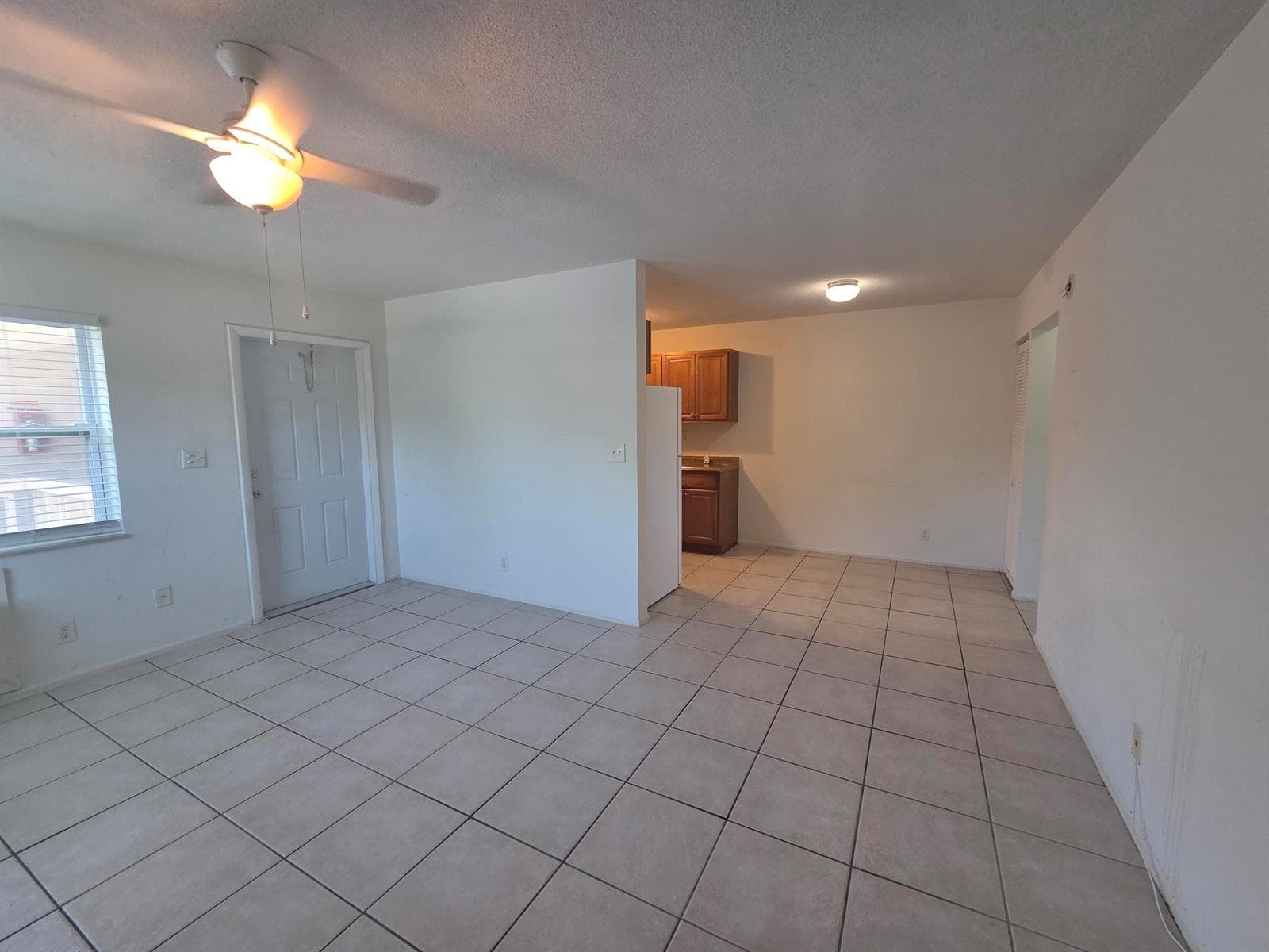 701 SE 15th Street # 12, Fort Lauderdale FL 33316 photo 2