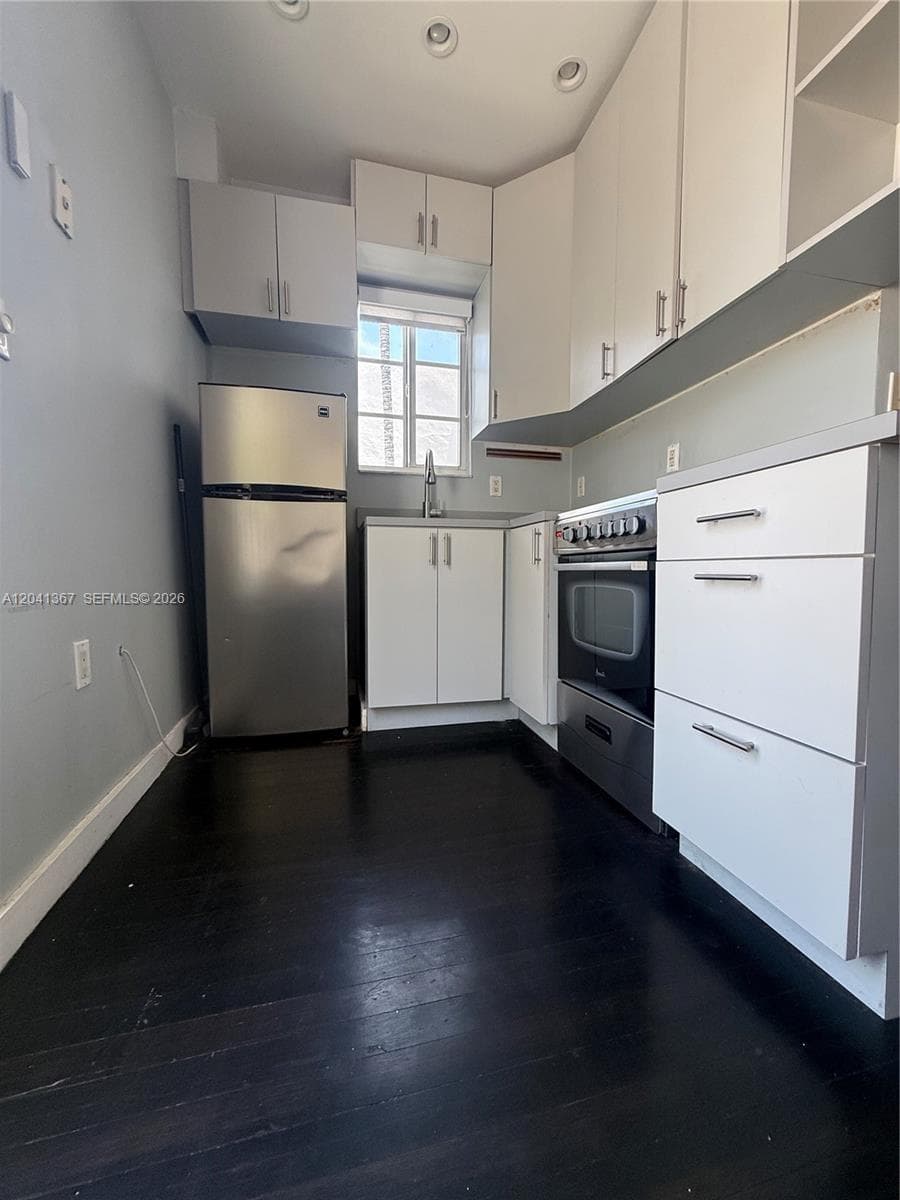 912 Euclid Ave, Miami Beach FL 33139 photo 5