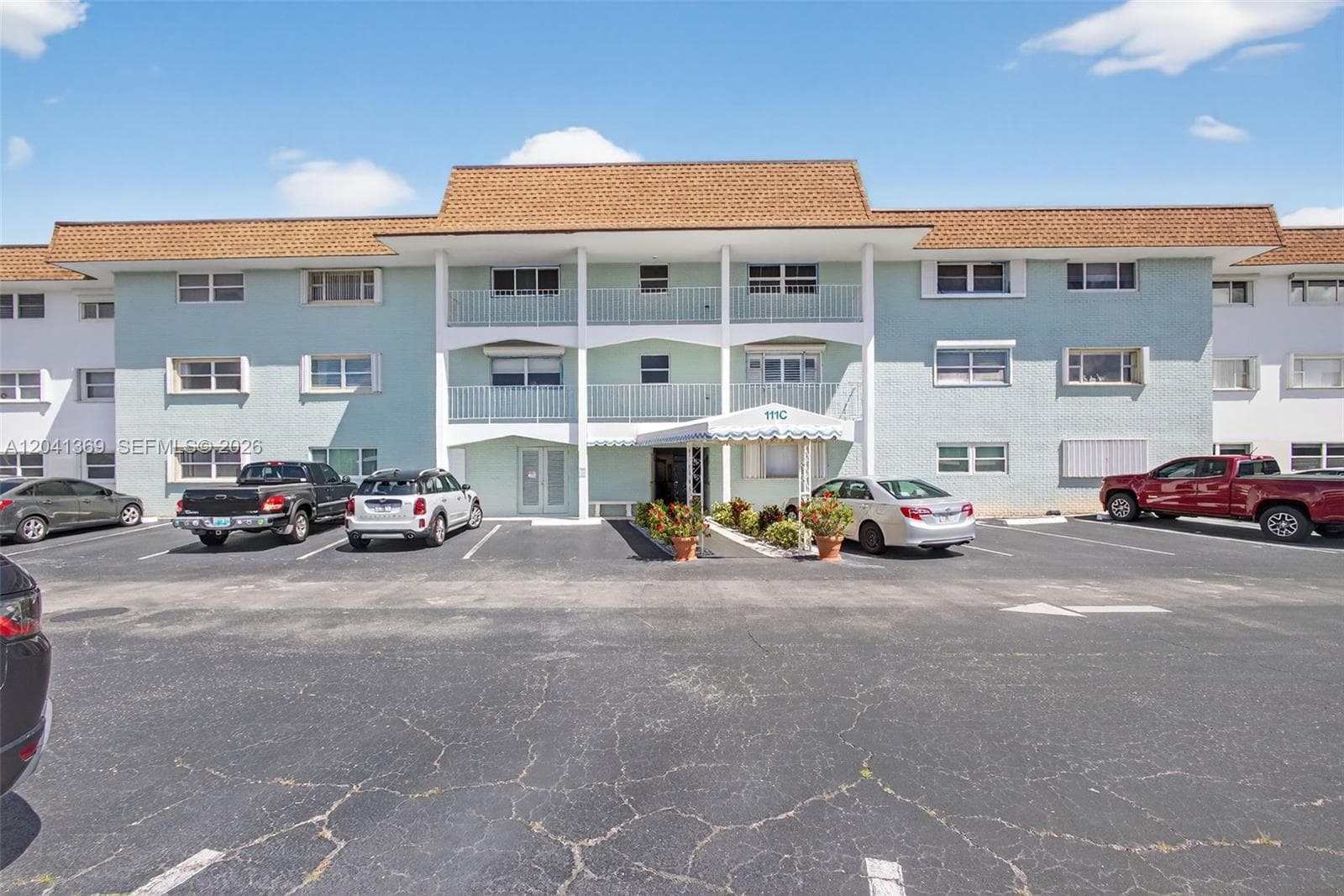 111 Shore Ct # 205, North Palm Beach FL 33408 photo 2