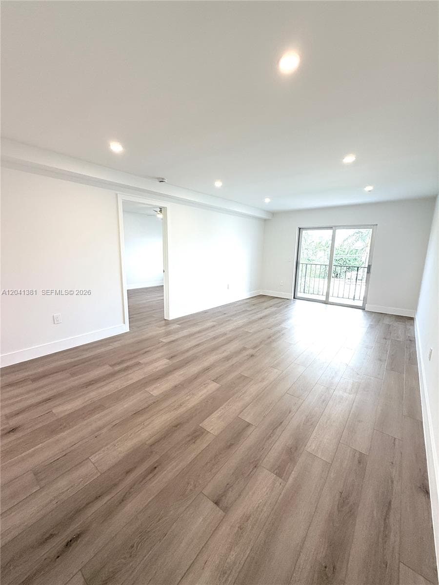 1900 Meridian Ave # 403, Miami Beach FL 33139 photo 5