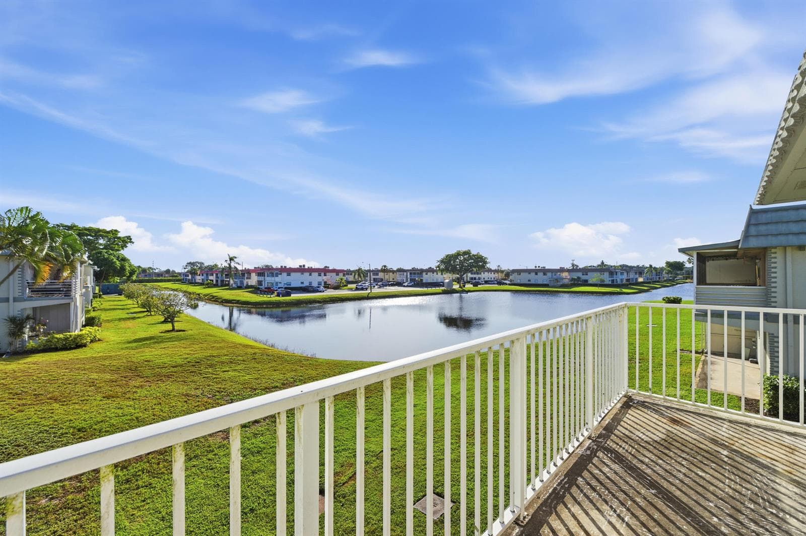 710 Monaco O, Delray Beach FL 33446 photo 2