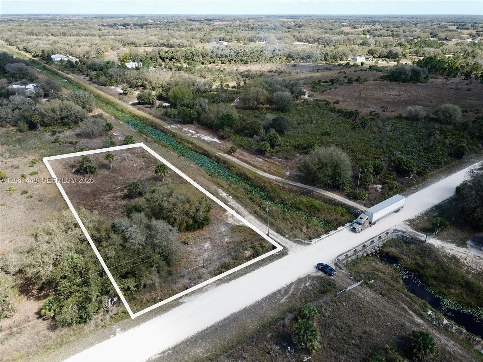 15129 NW 288th St, Okeechobee FL 34972 photo 2