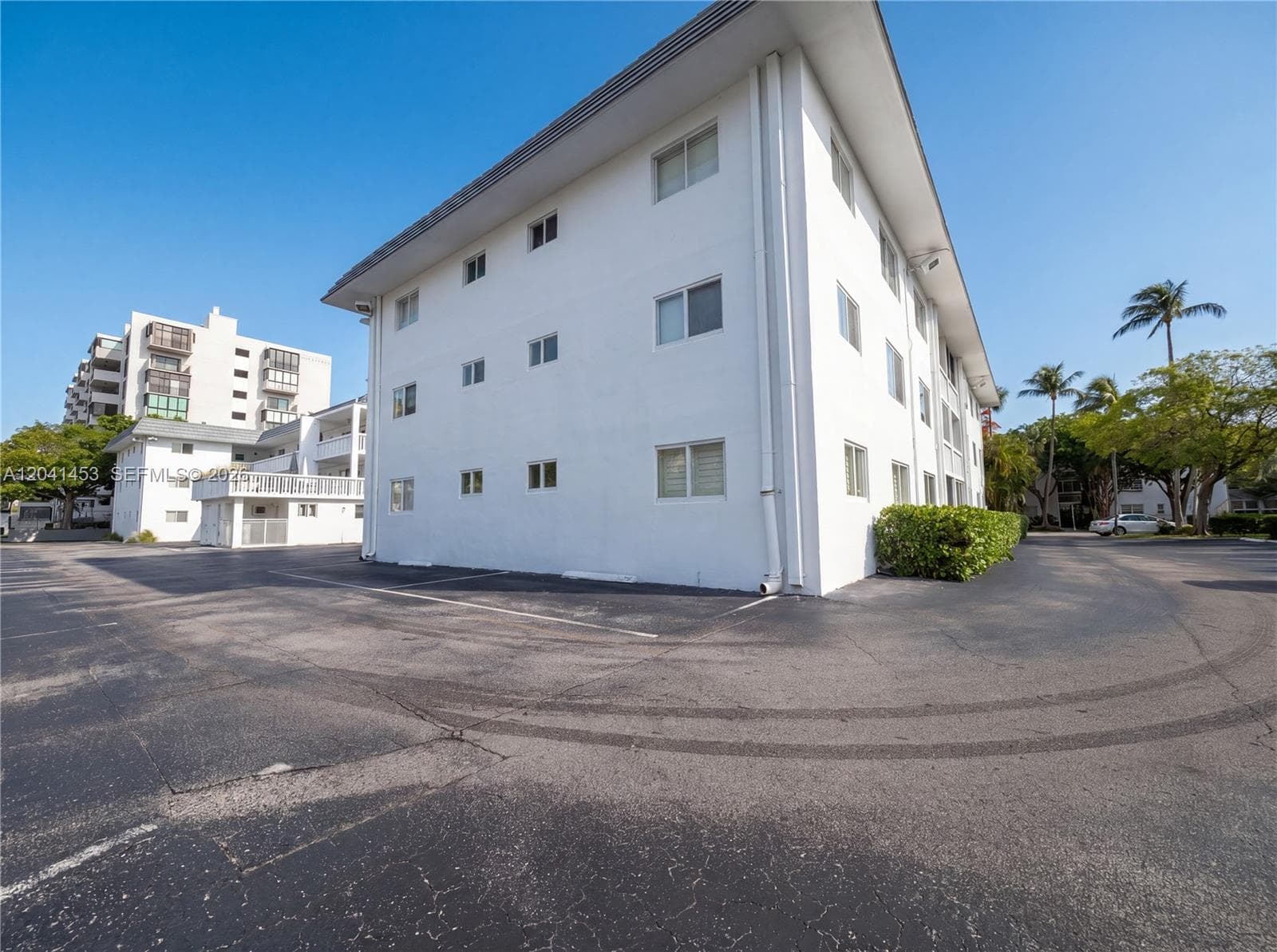 200 Galen Dr # 202, Key Biscayne FL 33149 photo 5