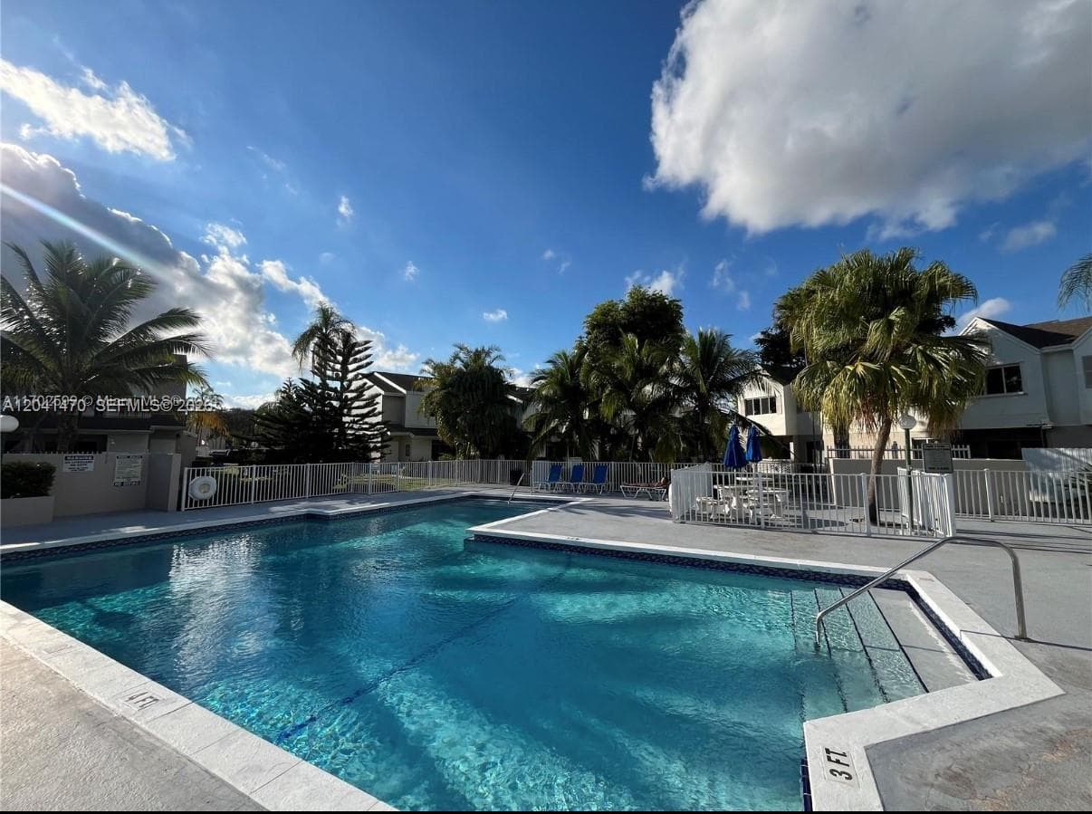 17515 NW 67th Ct # G-22, Hialeah FL 33015 photo 5