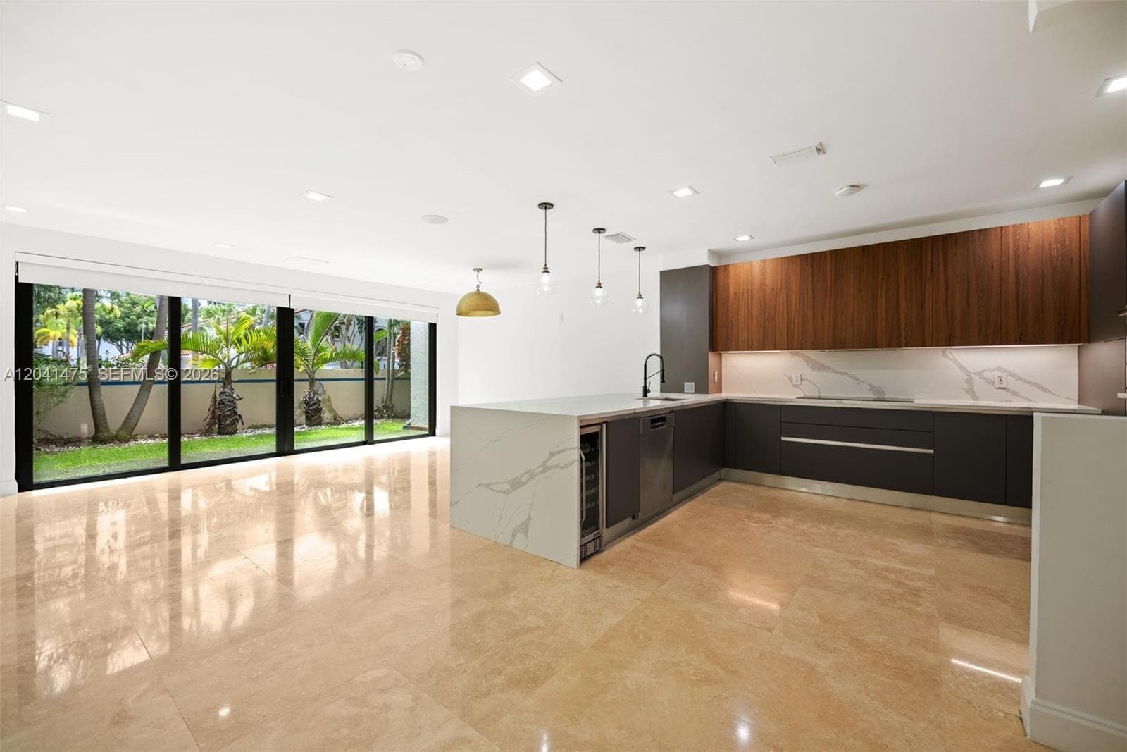 21387 Marina Cove Cir # F, Aventura FL 33180 photo 3