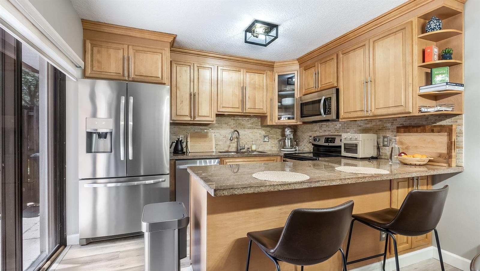 725 NW 99th Circle, Plantation FL 33324 photo 3