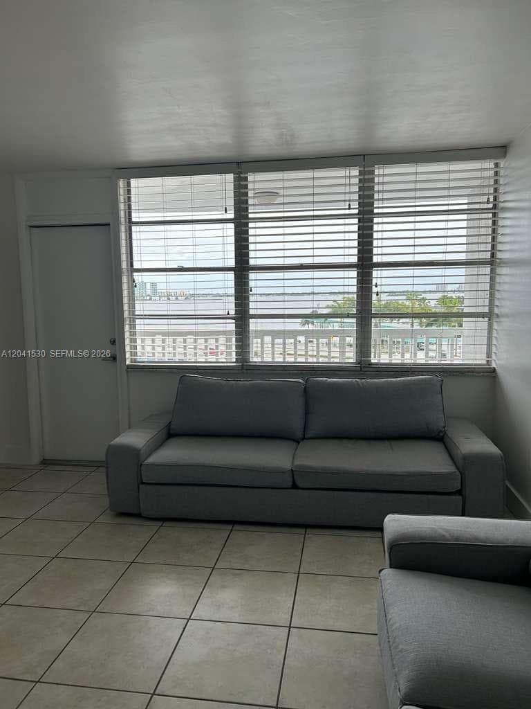 2016 Bay Dr # 602, Miami Beach, FL 33141 photo 3