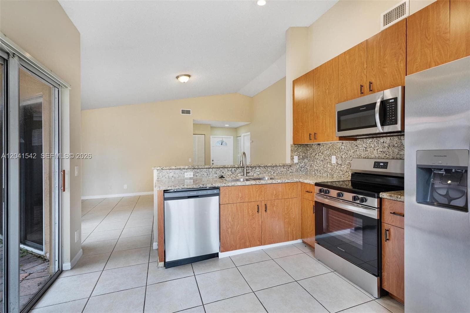1513 Garden Rd, Weston FL 33326 photo 5
