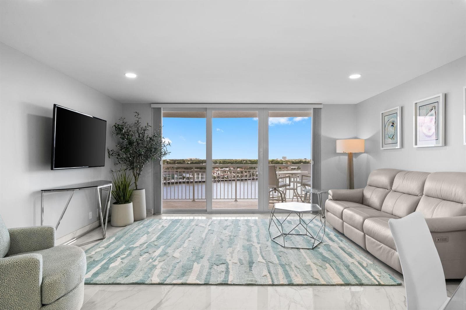 511 Bayshore Drive # 910, Fort Lauderdale FL 33304 photo 4