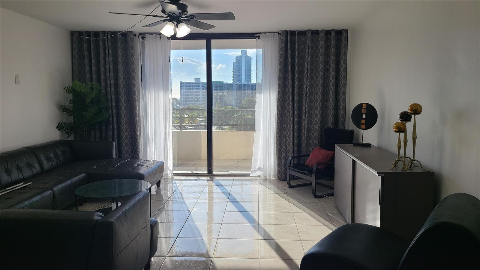 2500 Parkview Drive # 802, Hallandale Beach FL 33009 photo 4