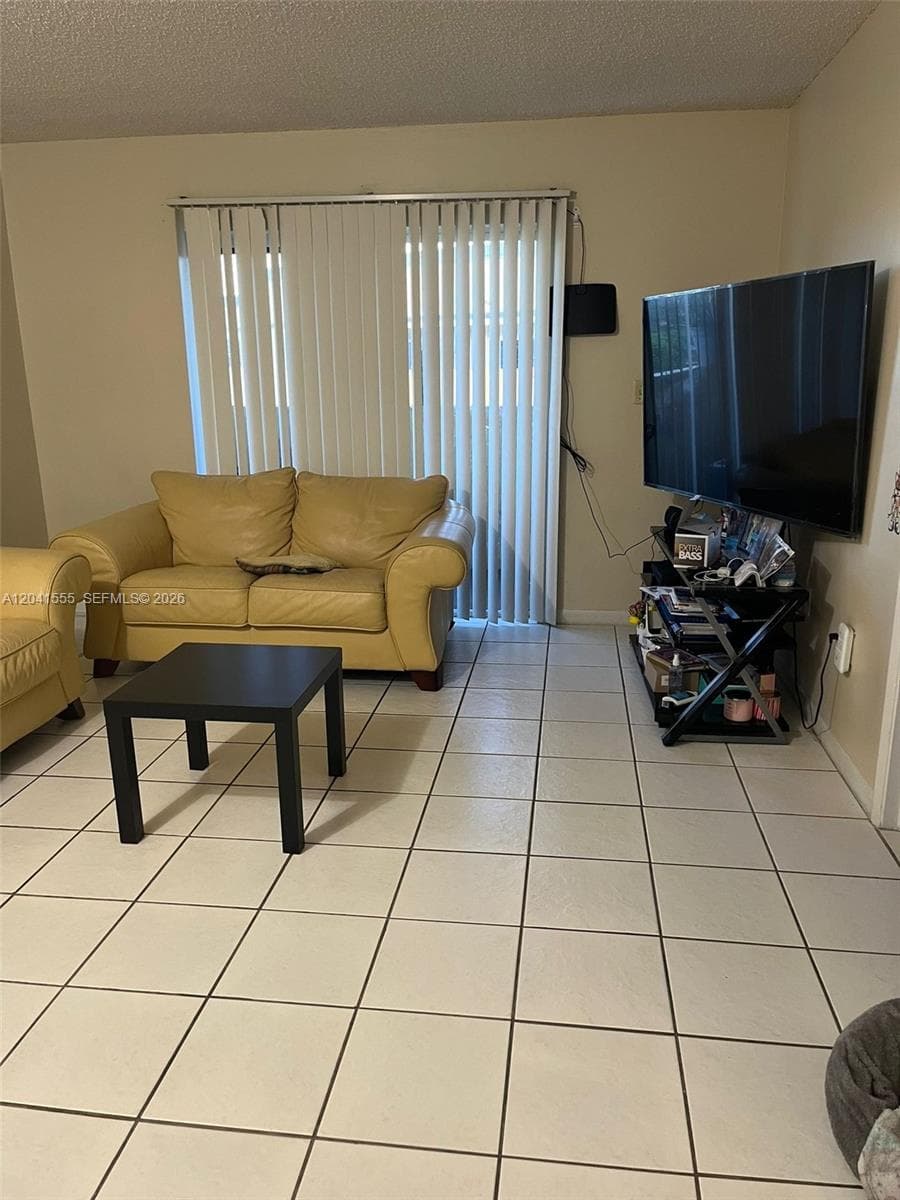14931 SW 82nd Ln # 18-506, Miami, FL 33193
