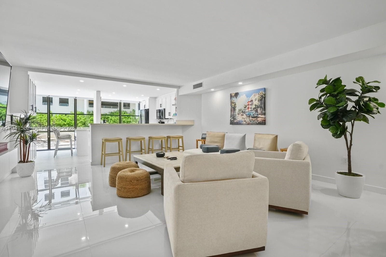 6423 Collins Ave # 203, Miami Beach FL 33141 photo 3
